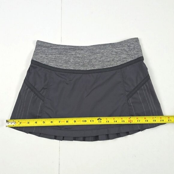 Lululemon Pace Setter Skort Skirt Coal Grey Wee Stripes Pleated Stretch Size 4 - Picture 12 of 14
